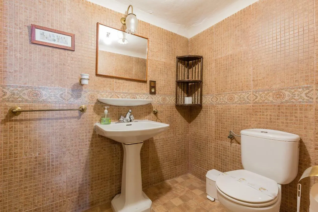 La Casa De Illora Villa 0*,